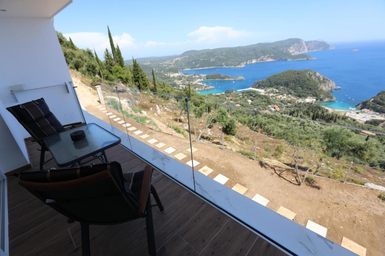 Golden Fox Studios And Suites Lakones Bagian luar foto