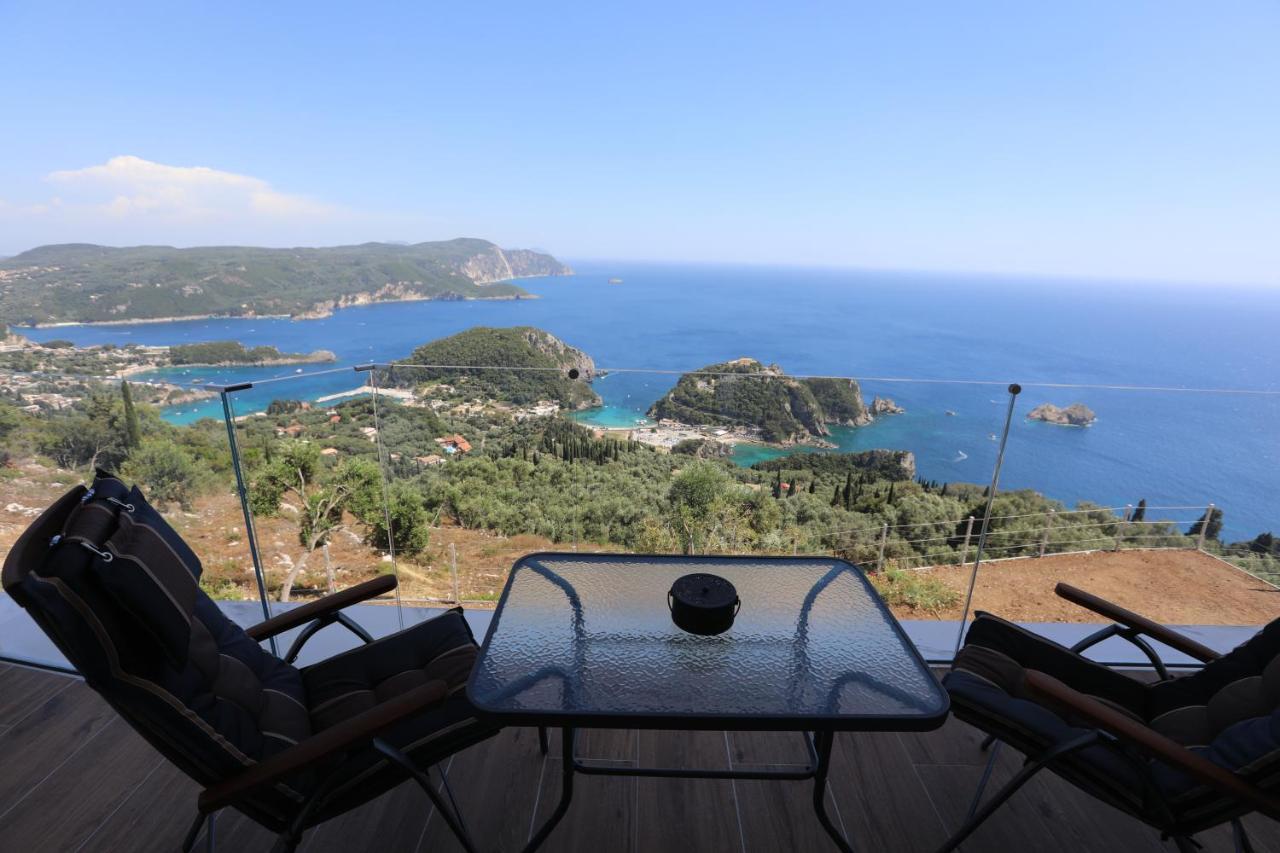 Golden Fox Studios And Suites Lakones Bagian luar foto
