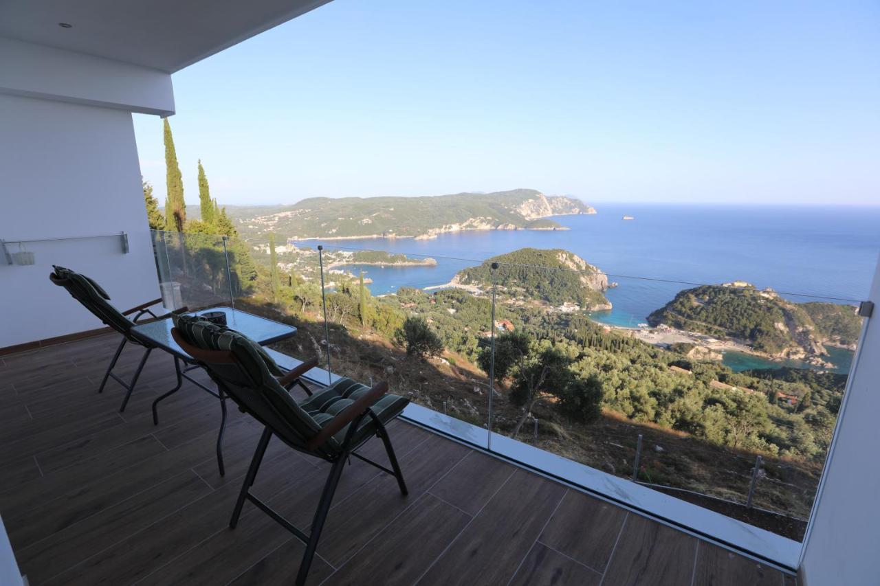 Golden Fox Studios And Suites Lakones Bagian luar foto