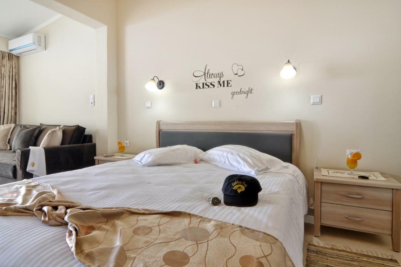 Golden Fox Studios And Suites Lakones Bagian luar foto
